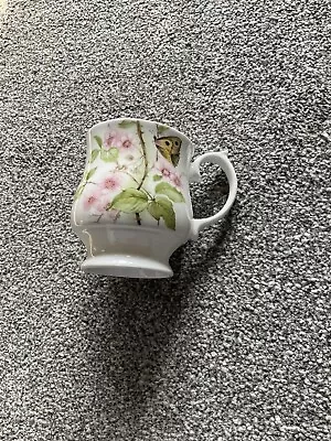 Buy Elizabethan Flower Stack Fine Bone China Hand Decorated Mug Butterfly  • 1.50£
