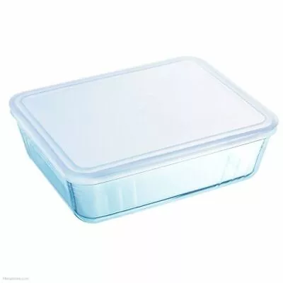 Buy Pyrex Rectangular Glass Dish With Plastic Lid, 4.0L Preparing Meals In Advance • 11.99£