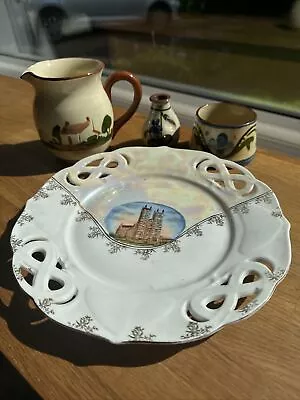 Buy Vintage Torquay Pottery /Westminster Abbey Plate • 6£