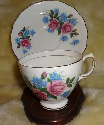 Buy ROYAL VALE TEACUP & SAUCER-PINK ROSES/ BLUE FLOWERS   Made In England • 18.25£