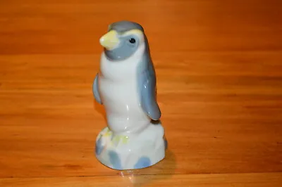 Buy Vintage Wade Pottery Penguin Decanter With Stopper • 3£