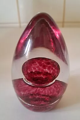 Buy Wedgwood Mottled Cranberry Glass Topiary Egg Shape Paperweight • 8£