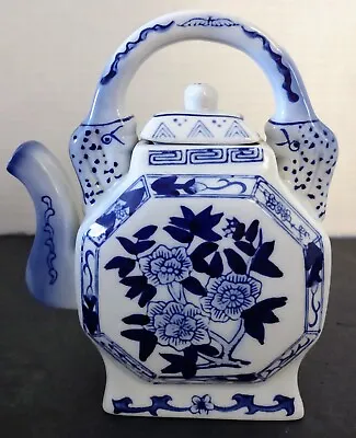 Buy Octagon Shaped Blue & White Porcelain Small Teapot With Lid Floral Design 6  • 8.17£