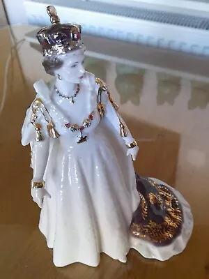 Buy Royal Worcester Figurines Limited Edition Queen Elizabeth 11 - 9'' High • 75£