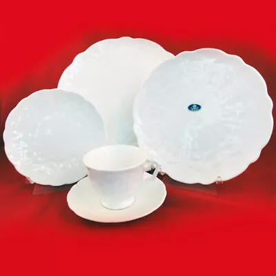 Buy SNOW CROCUS Aynsley 5 Piece Place Setting NEW NEVER USED Made In England • 124.89£
