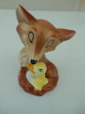 Buy Hornsea Fauna Fox With Duck From The Friendly Enemies Series Number 309 - Rare • 29.99£