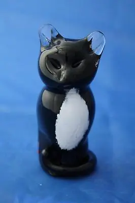 Buy Langham Glass Hand-made Crystal Small Black And White Cat Sitting - New / Boxed • 44.95£