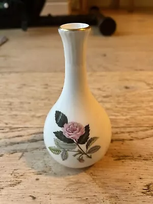 Buy WEDGEWOOD Hathaway Rose Bone China Porcelain White Bud Pink Flower Vase Gilt Top • 4.66£