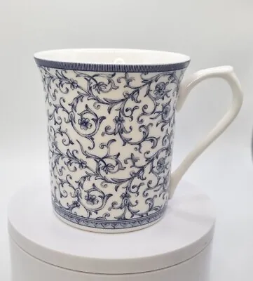 Buy Queens Arabesque Blue Story Cup • 9.99£