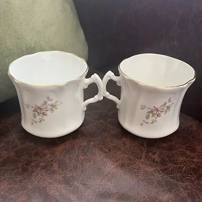 Buy B Meakin - Fine Bone China - Fluted Floral Tea Cups X 2 With Gilt Detail • 4.99£