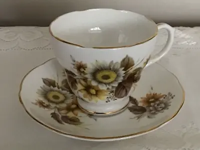 Buy Duchess Bone China Vintage England #342 Gold Trim Scalloped Teacup And Saucer • 14.39£