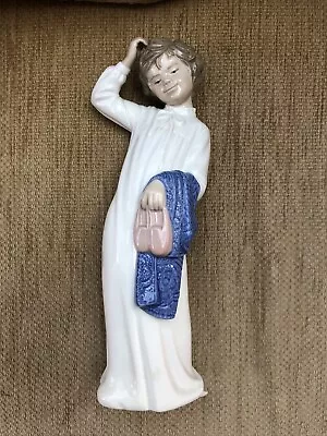 Buy Large Lladro/Nao Boy Figurine With Towel And Slippers H27cm - Absolutely Perfect • 6.50£