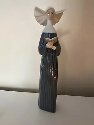 Buy Lladro Ornament Figurine  ' Prayerful Moment ' Nun   #5500 1st Quality • 100£