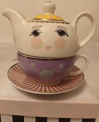 Buy  Miss Etoile Bubblegum  Bone China Mini Teapot/Cup&Saucer. Elegant And Charming • 29.99£