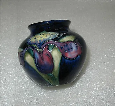 Buy Moorcroft  Vase Iris Superb Hand Painted  • 151.34£