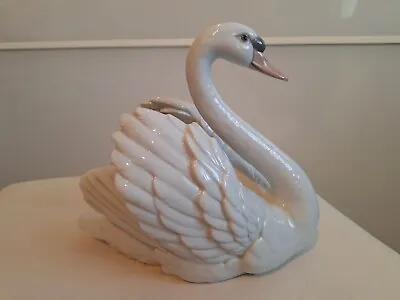 Buy Lladro Large Swan Wings Spread 5231 - Immaculate And Beautiful • 20£