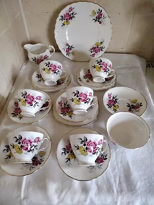Buy Royal Vale Bone China Tea Set.18 Piece.Floral Pattern • 28£