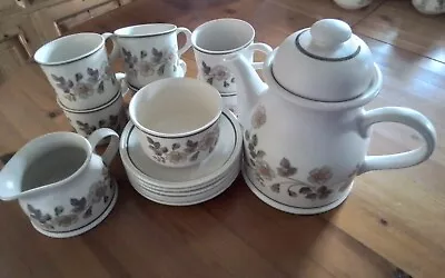 Buy Marks And Spencer Autumn Leaves 18 Piece Tea Set.  Cup/saucer/sugar/milk/teapot • 25£