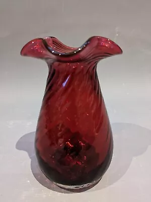 Buy Dartington Crystal Cranberry Vase Ruby Red Twist Blown Hand Formed Fluted Rim • 17.95£
