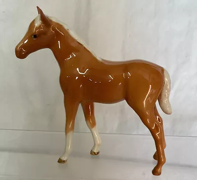 Buy Beautiful Beswick  - Foal - Larger Thoroughbred Type Foal • 9.99£