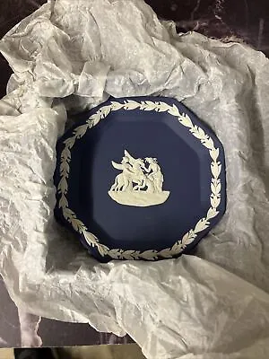 Buy Boxed WEDGWOOD White On Portland Blue Jasper Ware Plate Octagonal Tray • 20.99£