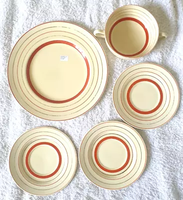 Buy Antique Clarice Cliff Pottery, Dinner Plate With 3 Side Dishes And A Mug, C1938. • 100£