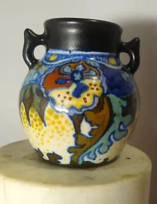 Buy Gouda Amphora Shaped Corona Pottery Vase 8cm   • 32£