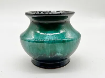 Buy Mid-century Modern Vintage Blue Mountain  Pottery Bmp Vase Canada • 22.99£