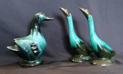 Buy Vtg. BLUE MOUNTAIN POTTERY 2 Geese & 1 Duck Figurines Blue/Green Canada • 20.75£