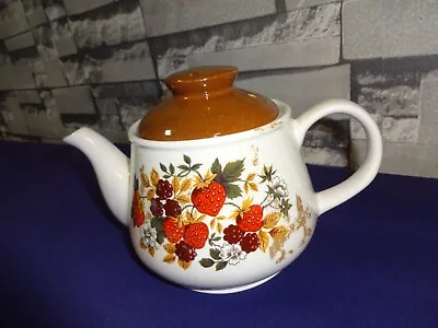Buy Vintage Sadler   Floralk Pattern Teapot • 5£