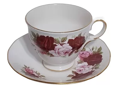 Buy  Queen Anne Bone China Vintage Tea Cup & Saucer Made In England Patt. No 8660 • 22.72£