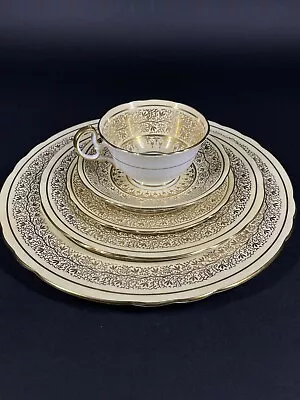 Buy 5 Piece Place Setting Hampshire Ansley Gold With Floral Centers • 48.03£