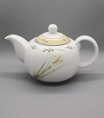 Buy St Andrews BOTANICS Handmade And Hand Decorated Fine China Teapot (boxed) • 36£