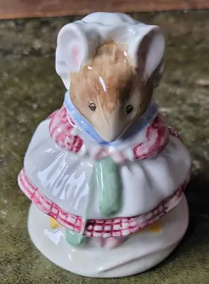 Buy Vintage Royal Albert Beatrix Potter  ‘The Old Women Who Lived In A Shoe Knitting • 14.10£