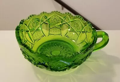 Buy Unique Vintage L.E. Smith Heritage Quintec Green Glass Bowl With A Handle • 19.21£
