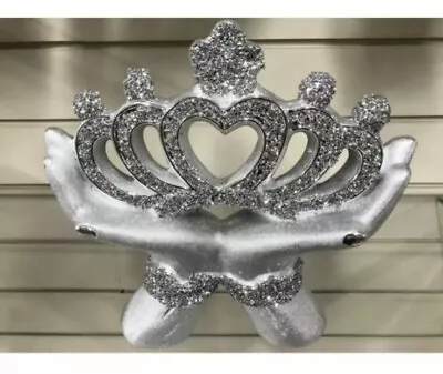 Buy Crushed Diamond Crown On Hands Crystal Shelves Ornament Glitter Bling💎 • 14.99£
