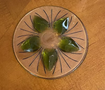 Buy Lalique Glass Plate Lotus Pattern - Green • 29.99£