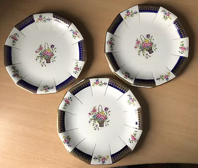 Buy 6 Wedgewood Plates With Floral Design • 70£