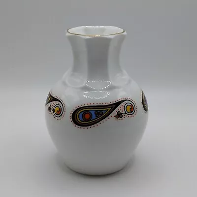 Buy Royal Tara Book Of Kells Vase - Small Bulb Bud Vase - Fine Bone China • 10.95£