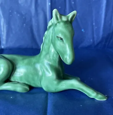 Buy Vintage SylvaC Recumbent Foal Figurine In Green No. 1447 – Circa 1950 • 12£