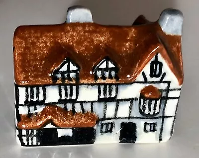 Buy Vintage Pottery Tudor Style Cottage. • 8£