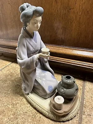 Buy Vintage Lladro Figurine August Moon Geisha Girl Serving Tea #5122 Spain - Mint!! • 114.22£