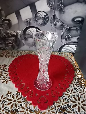 Buy A Tall Narrow Vase On A Leg Beautiful Clear Crystal Vase • 20£