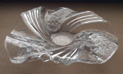 Buy Gorgeous 3D Floral Crystal Art Glass Bowl Dish W/ RUFFLED WAVY EDGES • 17.25£