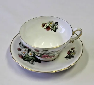 Buy Stanley  Cup & Saucer England Bone Strawberry • 18.99£