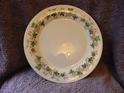 Buy Royal Doulton Expressions ' Tiverton ' 10.5  Dinner Plate • 4.75£