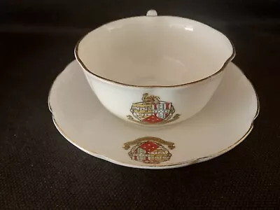 Buy Goss Crested China - COUNTY BOROUGH OF HANLEY Crest - Low Melon Teacup & Saucer • 6.25£