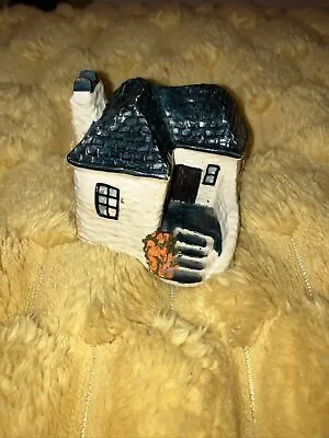 Buy Fisherman's Cottage No.80 Hand Made Hand Painted Craftsmanship Pottery • 7.99£
