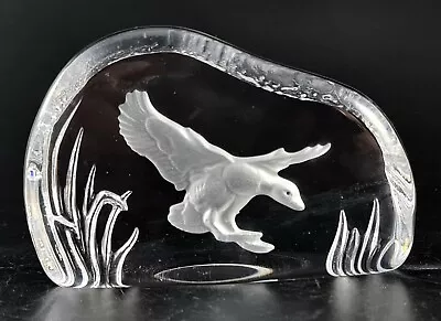 Buy  Wedgewood Crystal Engraved Mallards Duck Paperweight Ornament Plaque Handmade  • 9.72£