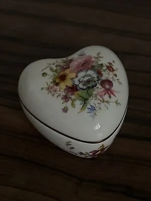 Buy Hammersley Fine Bone China Lidded Heart Shaped Floral Trinket Box • 2.99£